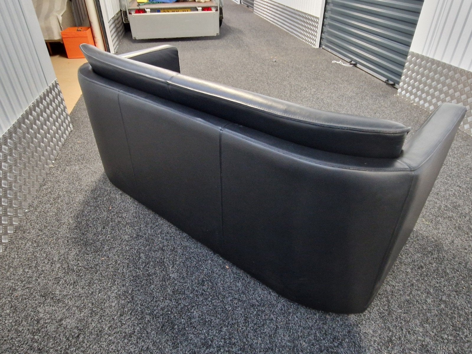 Foto 8 van Leolux 3-zits bank en fauteuil - Fiabo - Zwart leer