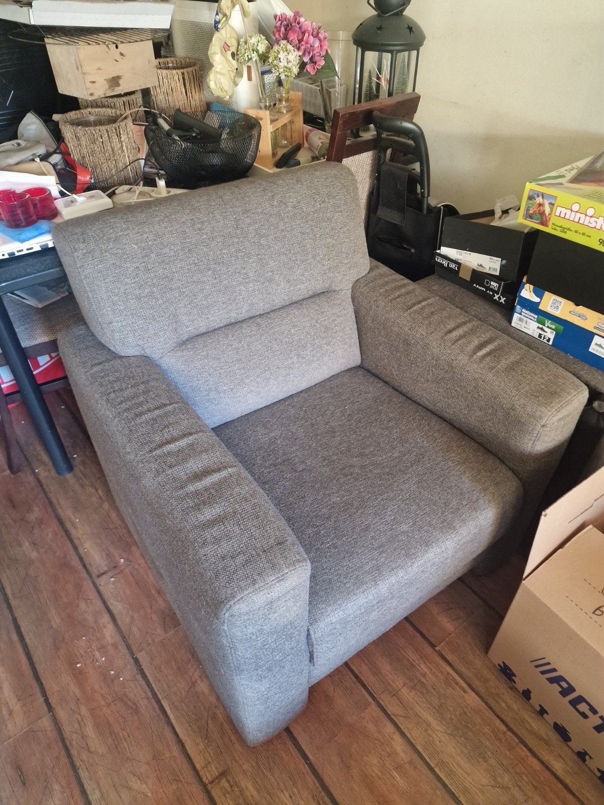 Comfortabele fauteuil - onderdoek beschadigd, Ophalen, Gebruikt, 75 tot 100 cm, Stof
