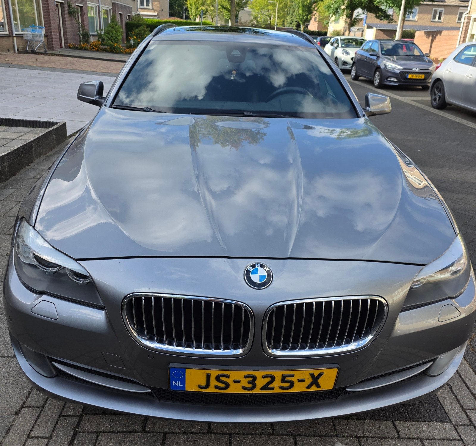 BMW 5-Serie 2.0 520D Touring AUT 2013 Grijs, Auto's, Achterwielaandrijving, 1995 cc, 2000 kg, Stationwagon