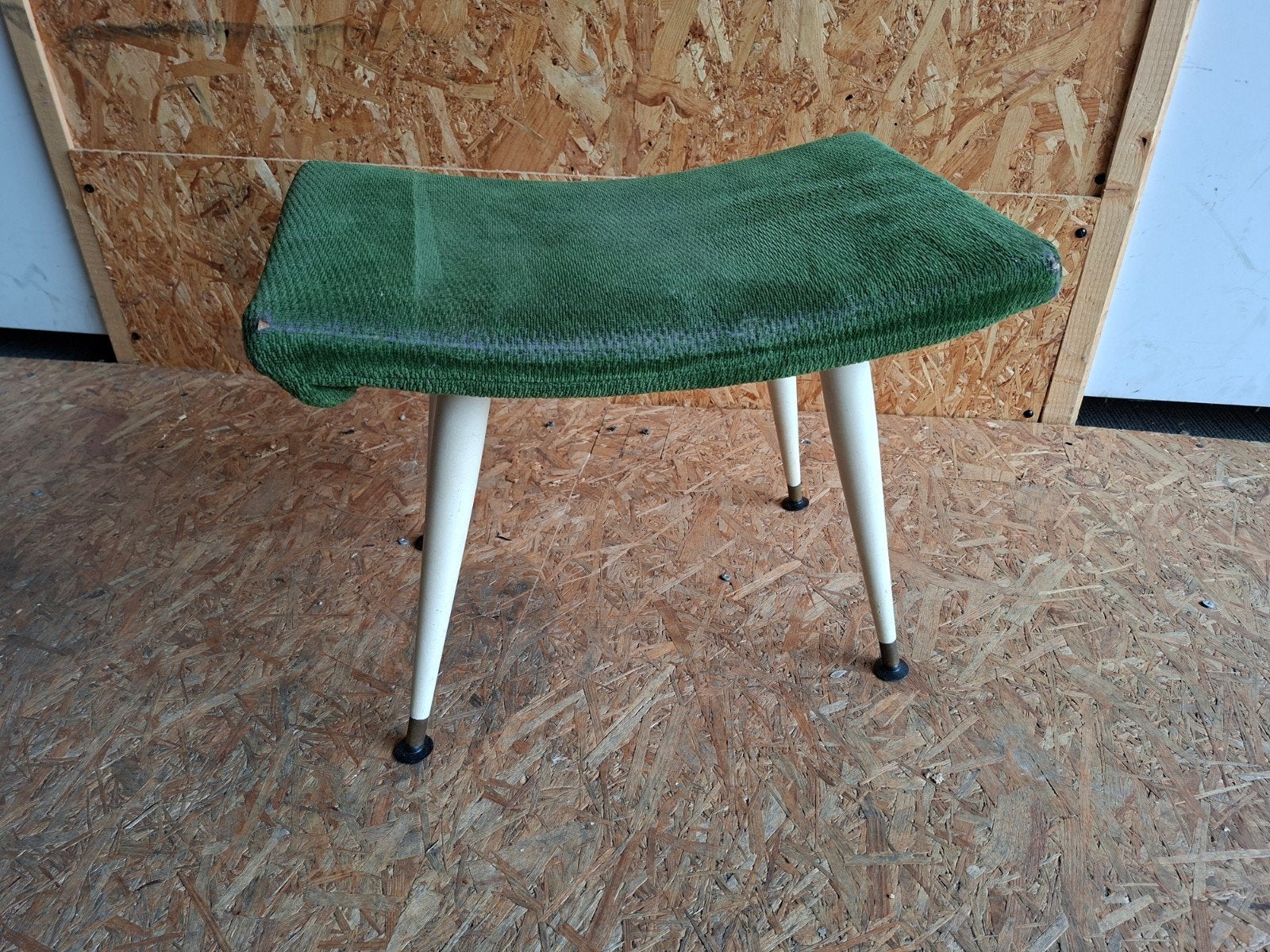 Vintage voetenbankje, Minder dan 50 cm, Gebruikt, Ophalen of Verzenden, Nvt