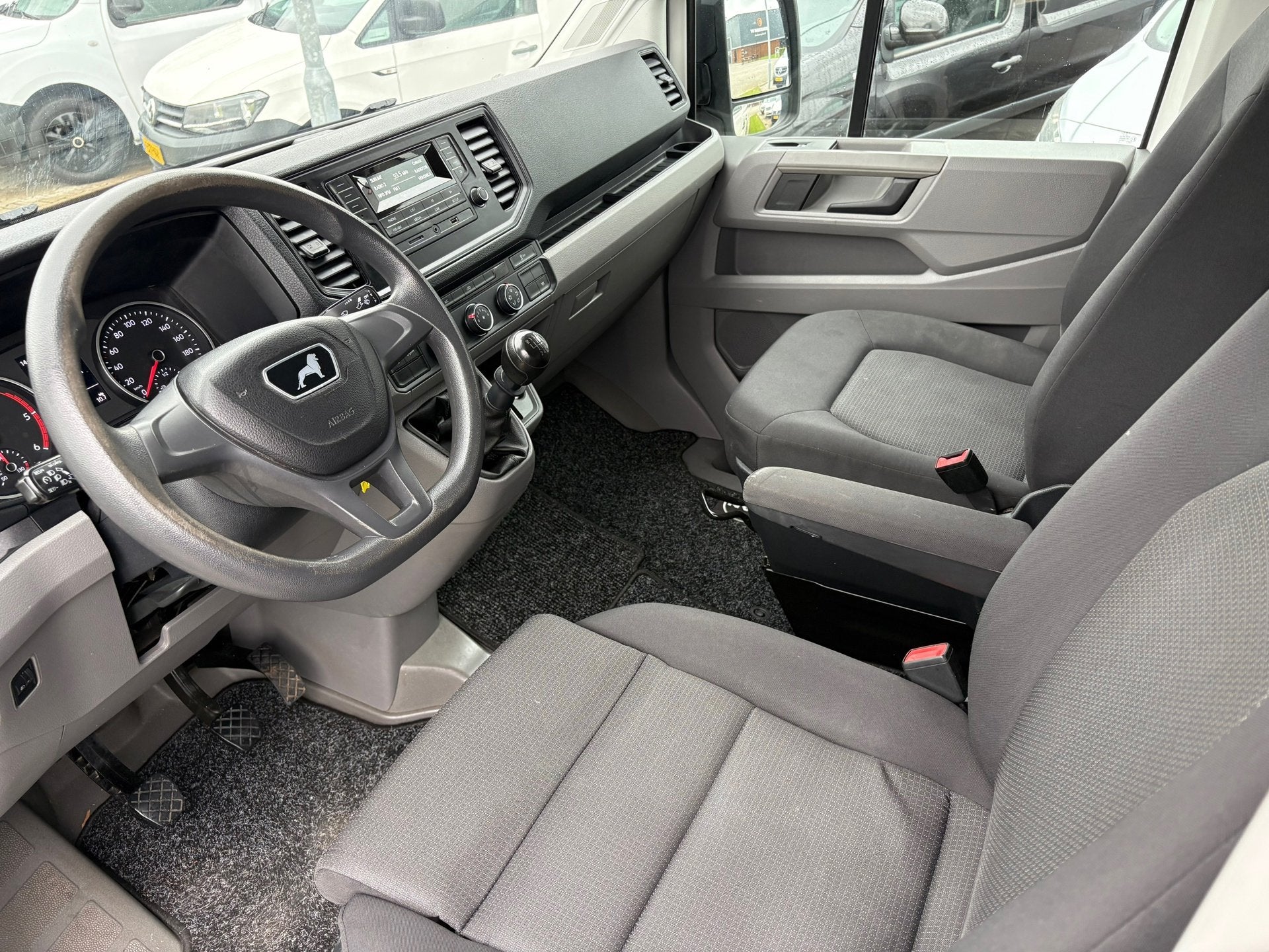MAN TGE 35 2.0 Lang L4 H2 Euro 6, Auto's, Voorwielaandrijving, Dealer onderhouden, Stof, Gebruikt