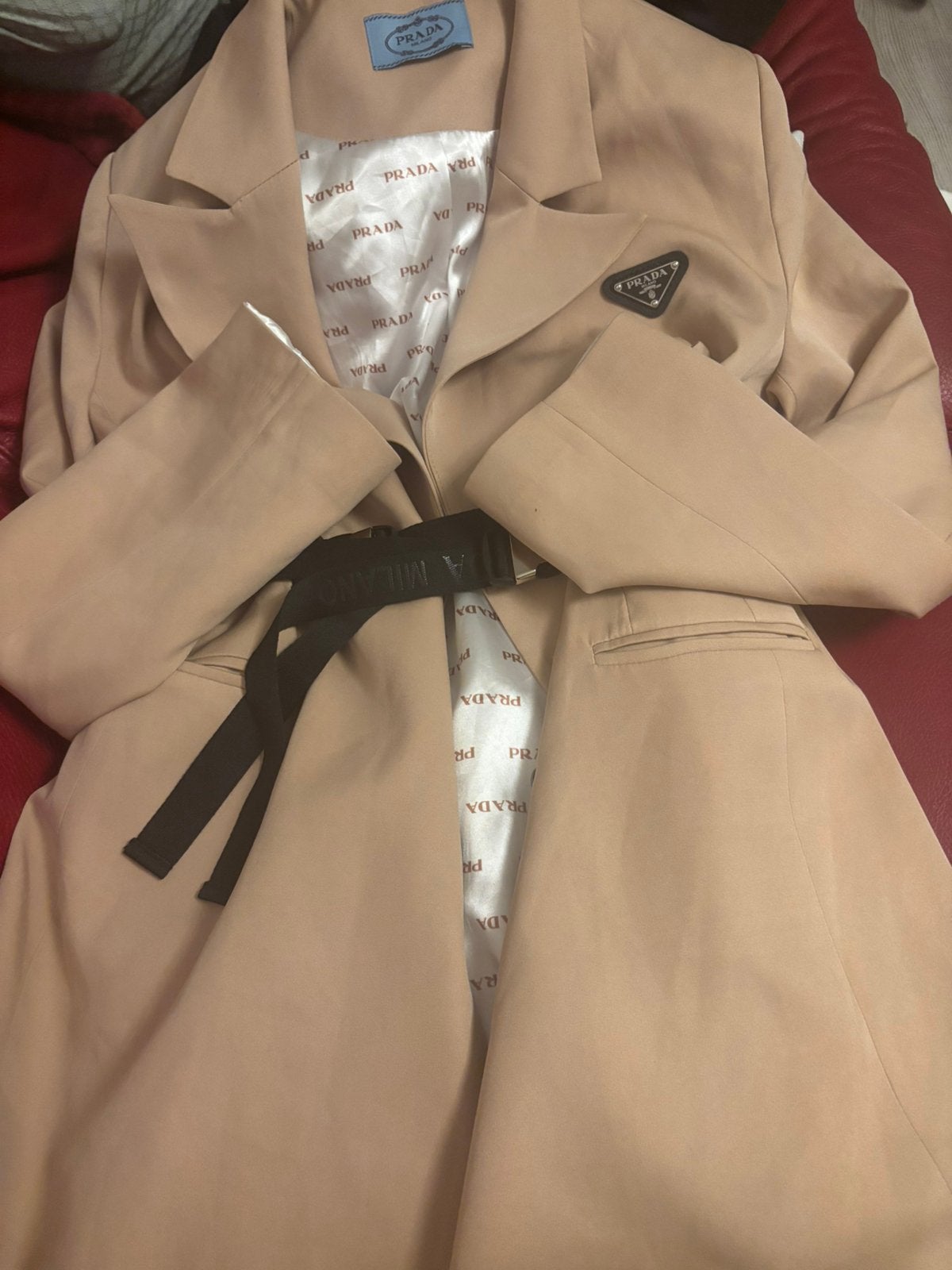 Prada lange jas, Ophalen of Verzenden, Zo goed als nieuw, Maat 46/48 (XL) of groter, Zwart