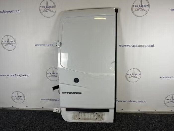 Achterdeur Bus-Bestelauto van een Mercedes Sprinter (147), Auto-onderdelen, Ophalen of Verzenden, Gebruikt, Achter, Achterklep
