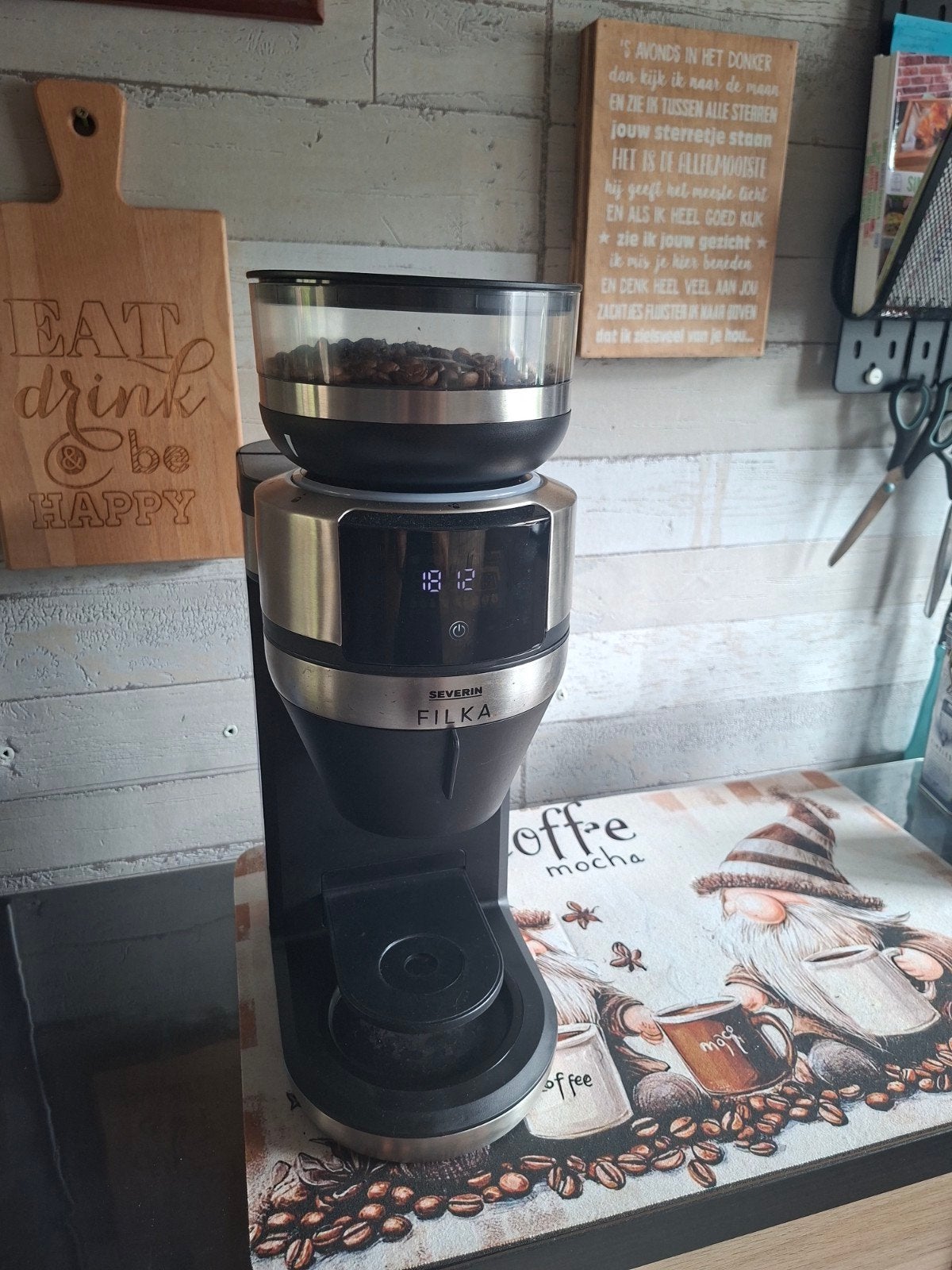 Severin Filka KA 4850 Koffiezetapparaat met bonenmaler, Ophalen, Afneembaar waterreservoir, Koffiemachine, Zo goed als nieuw