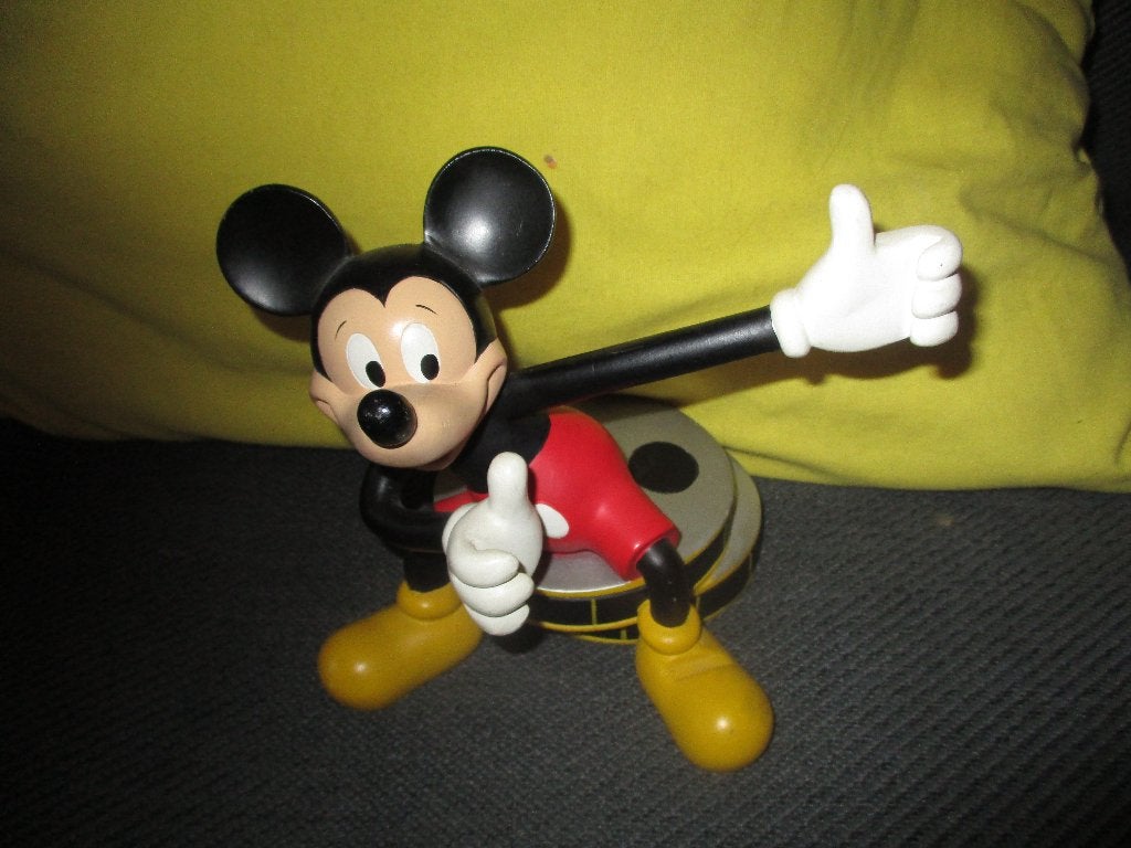 mickey Mouse op filmrol, Verzamelen, Ophalen of Verzenden, Mickey Mouse, Gebruikt, Beeldje of Figuurtje