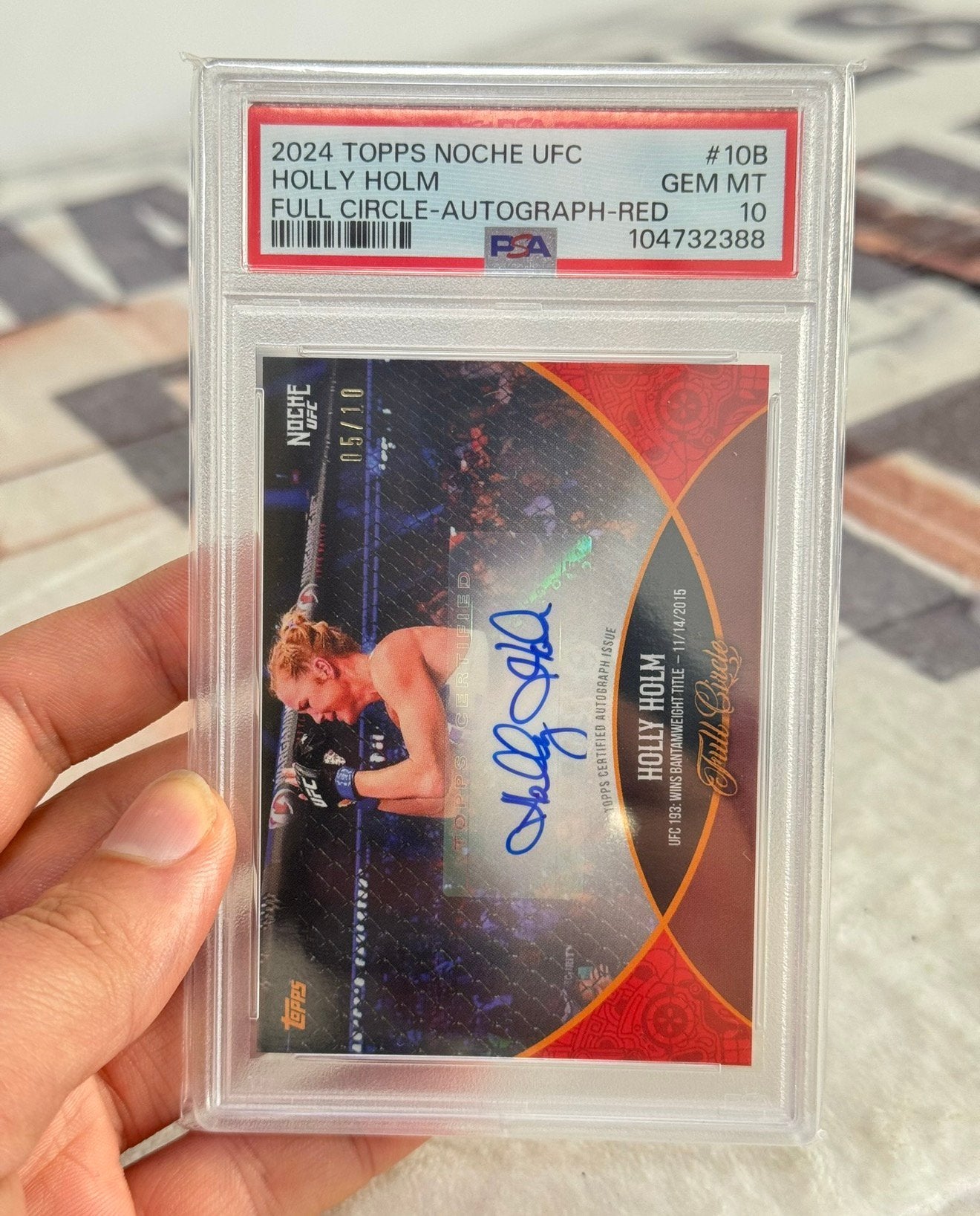2024 TOPPS NOCHE UFC HOLLY HOLM FULL CIRCLE-AUTOGRAPH psa-10, Spelerskaart, Nieuw, Ophalen of Verzenden, H