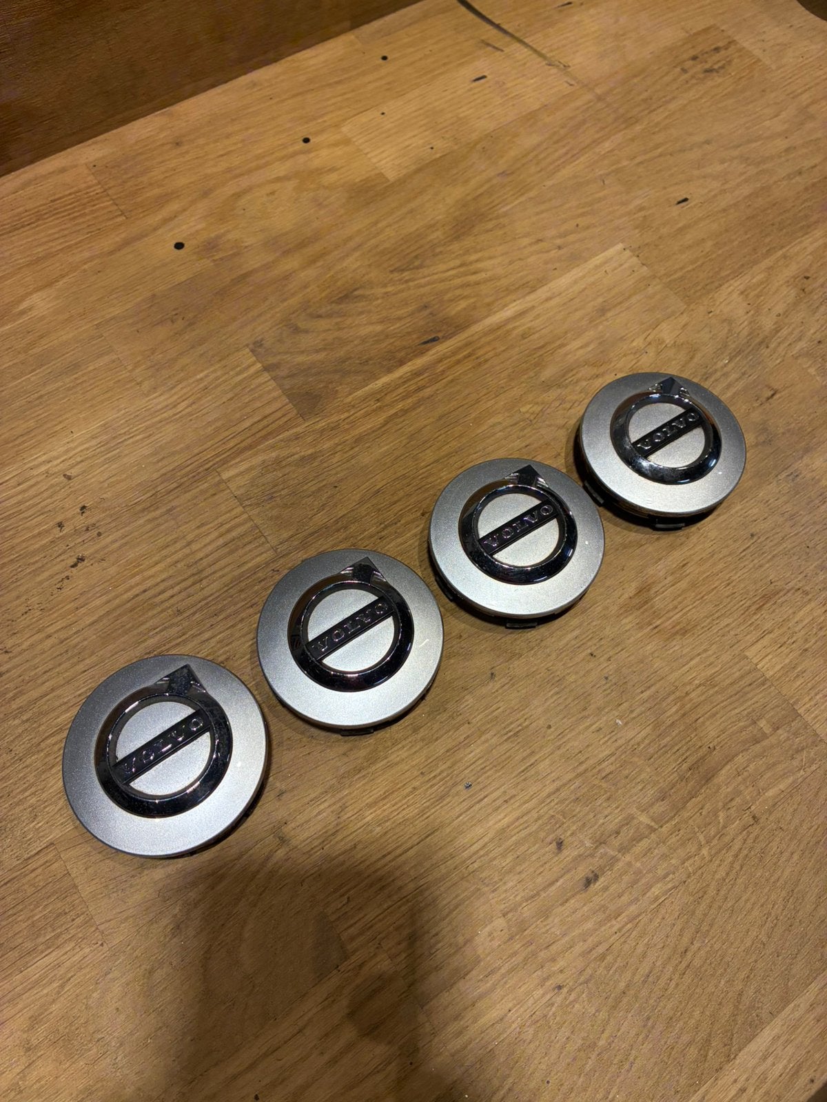 Originele Naafdoppen volvo 64/65mm, Ophalen of Verzenden, Zo goed als nieuw