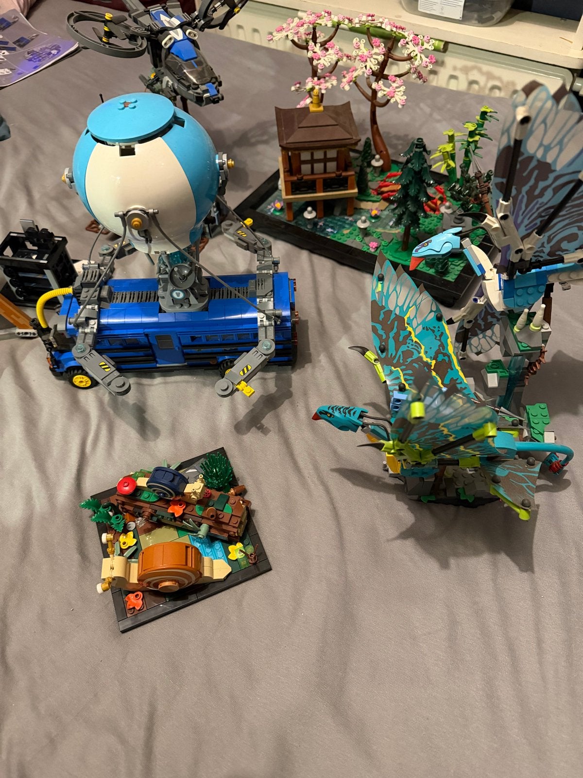 LEGOsets: Avatar,Dinsey camera, battlebus, rust gevende tuin, Ophalen of Verzenden, Zo goed als nieuw, Overige merken