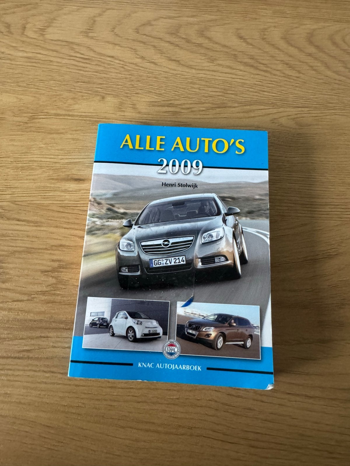 Alle Auto's 2009 - KNAc Autojaarboek, Ophalen of Verzenden, Gelezen, Algemeen