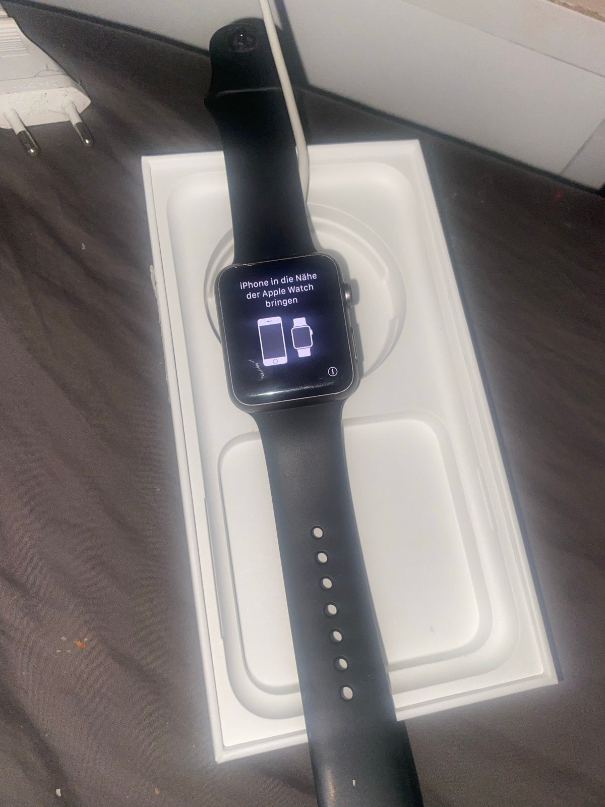 Apple Watch - Zo goed als nieuw, met doos en lader, Verzenden, Zo goed als nieuw, Zwart