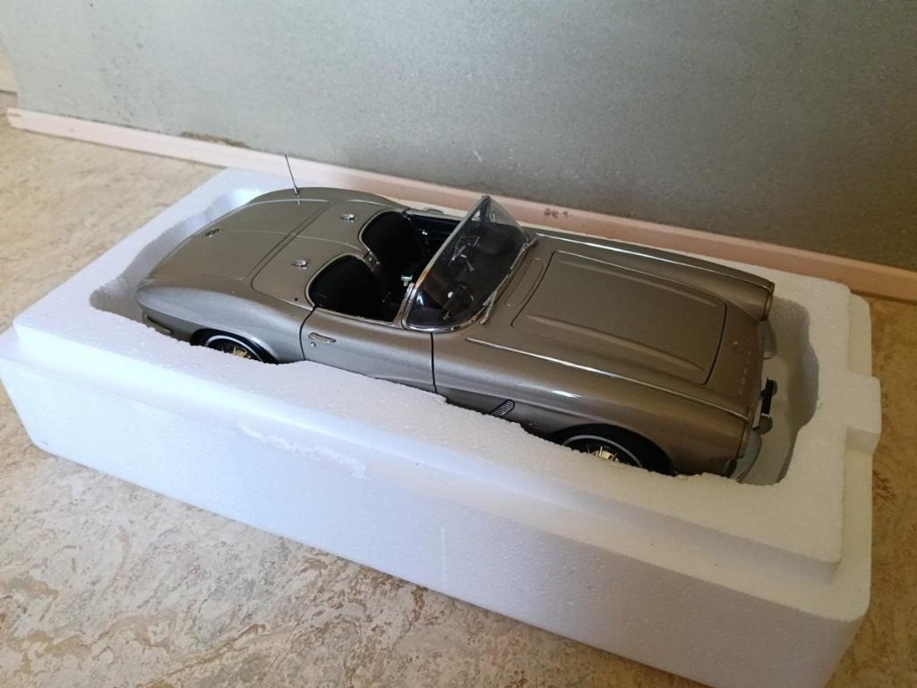 Autoart Chevrolet Corvette 118 Limited Edition, Hobby en Vrije tijd, Modelauto's | 1:18, Ophalen, Nieuw, Auto, Autoart