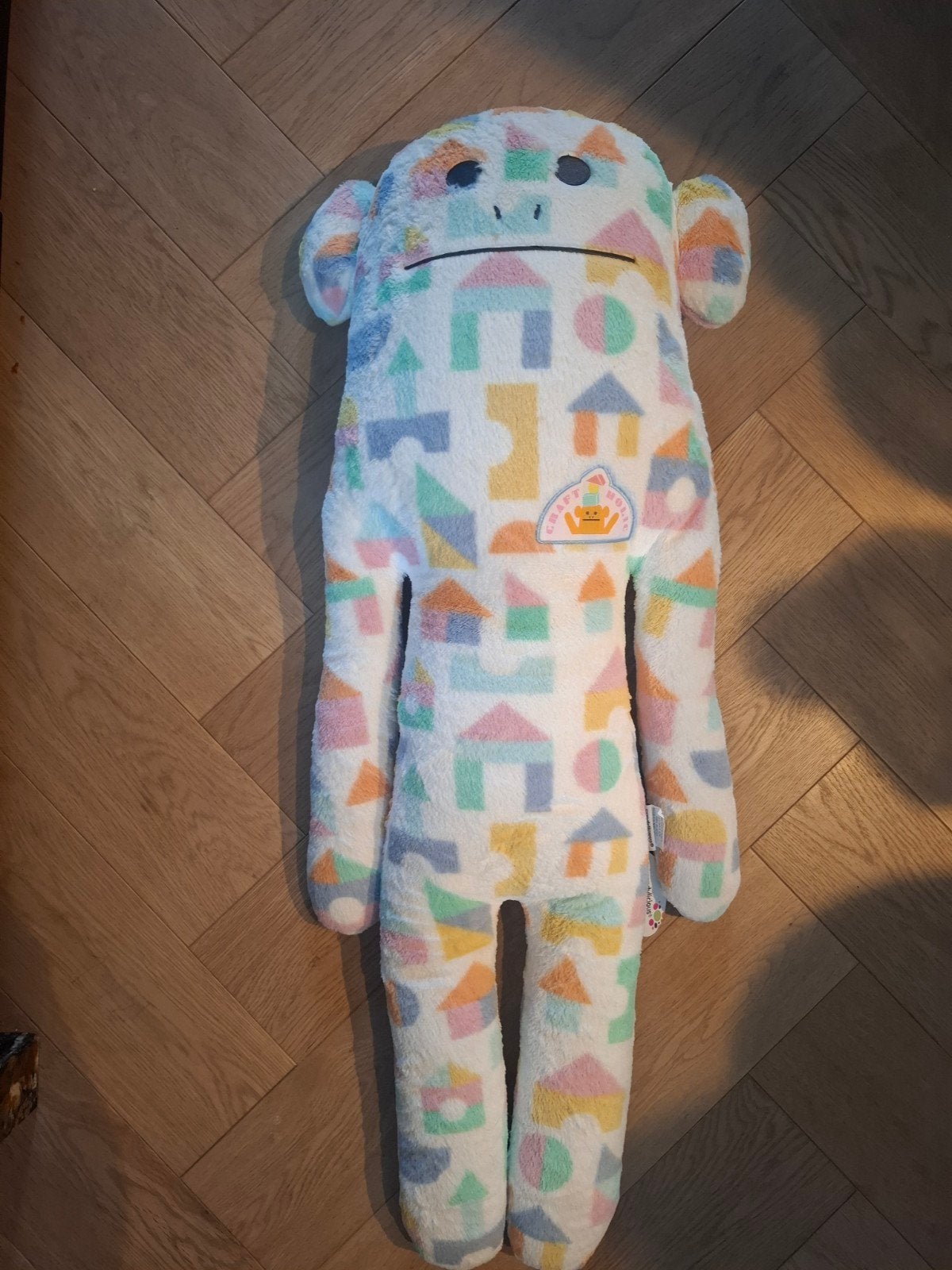 Grote knuffel aap 100cm met vrolijke print, Gebruikt, Ophalen of Verzenden, Meerkleurig, Groot (groter dan 80 cm)