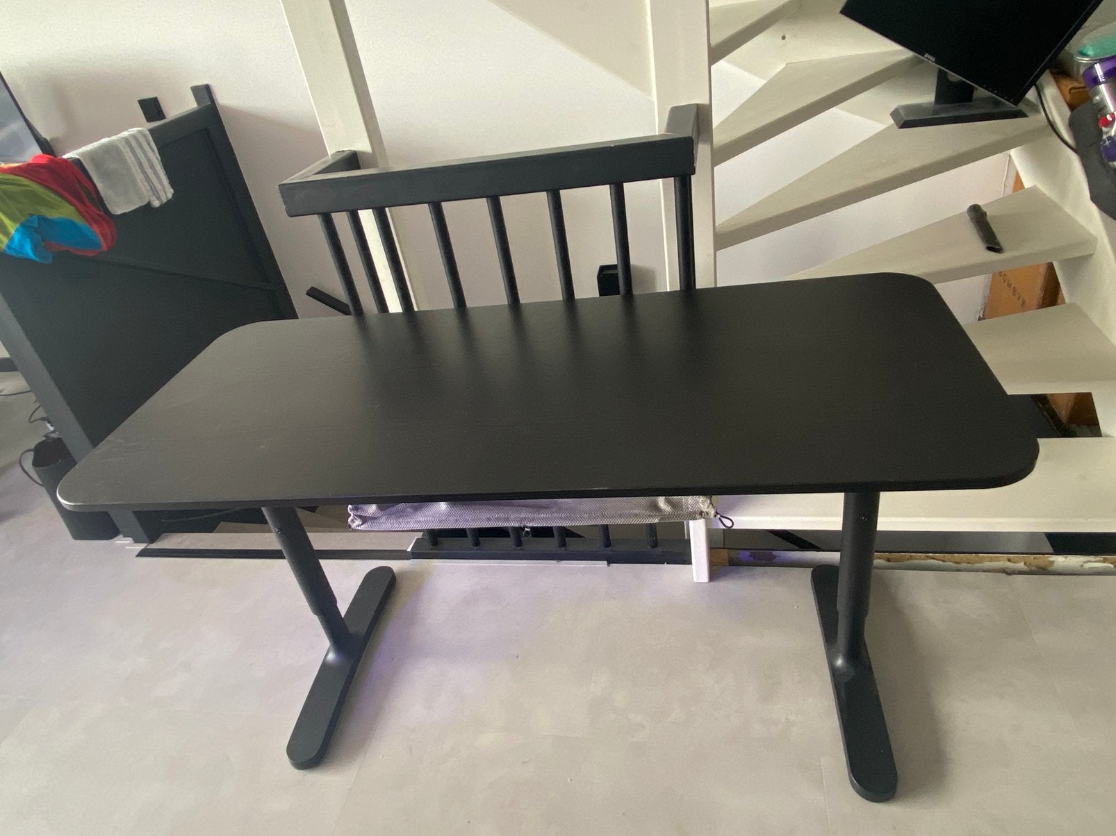 Ikea BEKANT bureau 160 x 80, Huis en Inrichting, Bureaus, Ophalen, Zwart, Gebruikt, In hoogte verstelbaar