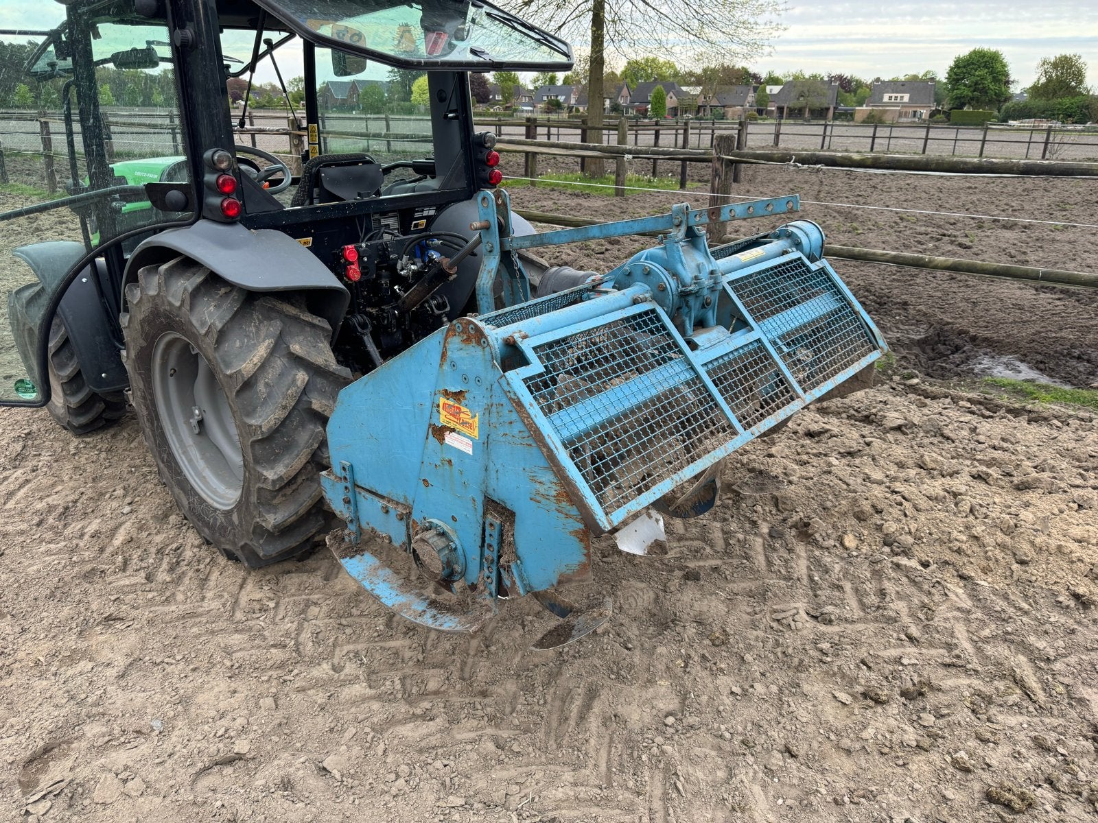 Spitmachine voor grondbewerking, Ophalen of Verzenden