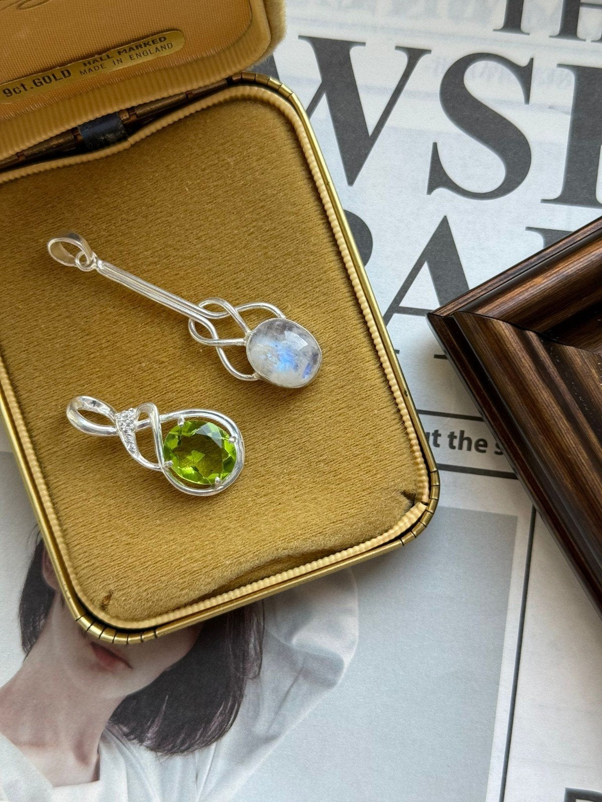 Sterling zilveren hangers peridot & regenboogmaansteen, Ophalen of Verzenden, Ellesatelier, Met edelsteen, Zilver