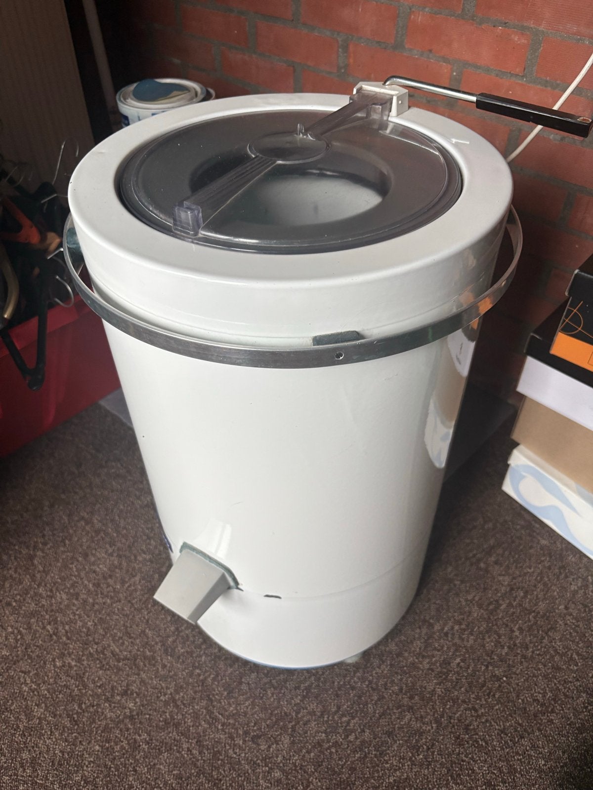 Compacte centrifuge - Ideaal voor kleine wasjes, Ophalen, Minder dan 85 cm, Minder dan 4 kg, Bovenlader