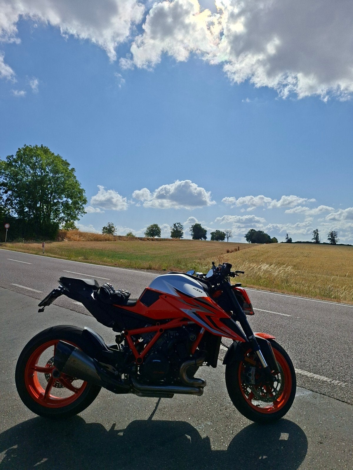 KTM Super Duke 1290 R Evo, 2 cilinders, Occasion, Handvatverwarming, Particulier