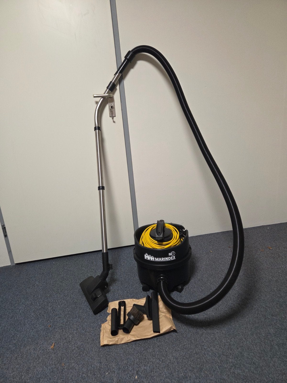 Numatic ERP180-11 Marindex Stofzuiger met Accessoires, Witgoed en Apparatuur, Stofzuigers, Nieuw, Sledestofzuiger, Numatic, Minder dan 1200 watt