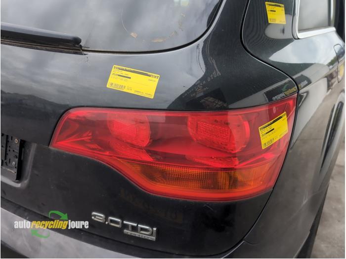 Achterlicht rechts van een Audi Q7, Gebruikt, -, -, Audi