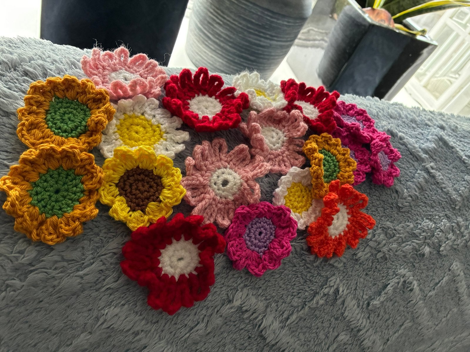 Gehaakte bloemetjes, Hobby en Vrije tijd, Breien en Haken, Ophalen of Verzenden, Zo goed als nieuw, Haken, Overige typen