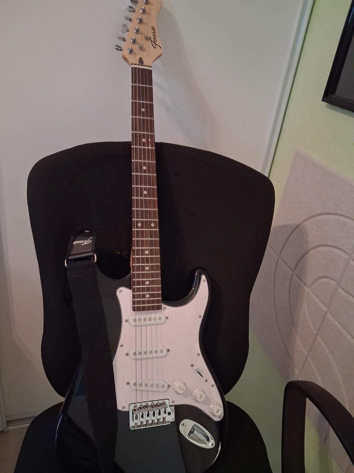 prijs kan veranderd worden Finesse Elektrische Gitaar, Muziek en Instrumenten, Nieuw, Met versterker, Solid body, Ophalen