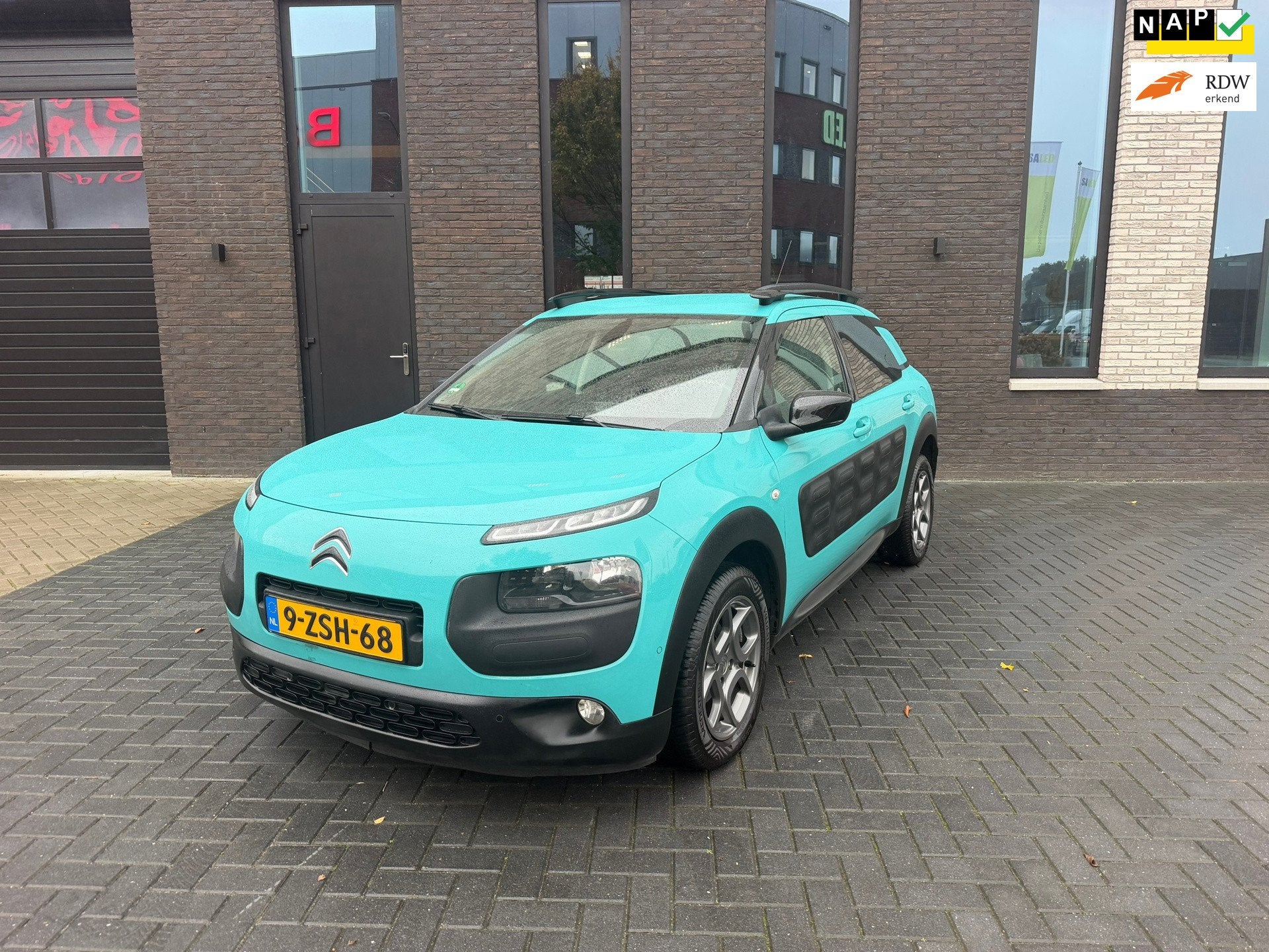 Citroen C4 Cactus 1.2 e-VTi Shine, Auto's, 23 km/l, Origineel Nederlands, Bedrijf, C4 Cactus