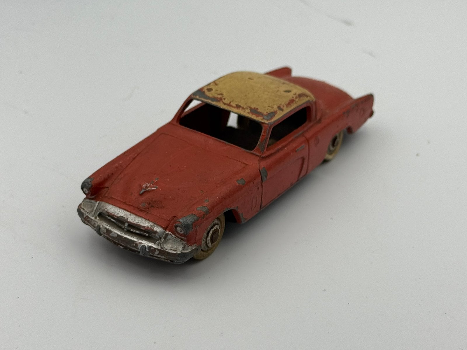 Dinky Toys Studebaker Commander, Ophalen of Verzenden, Zo goed als nieuw, Auto, Dinky Toys