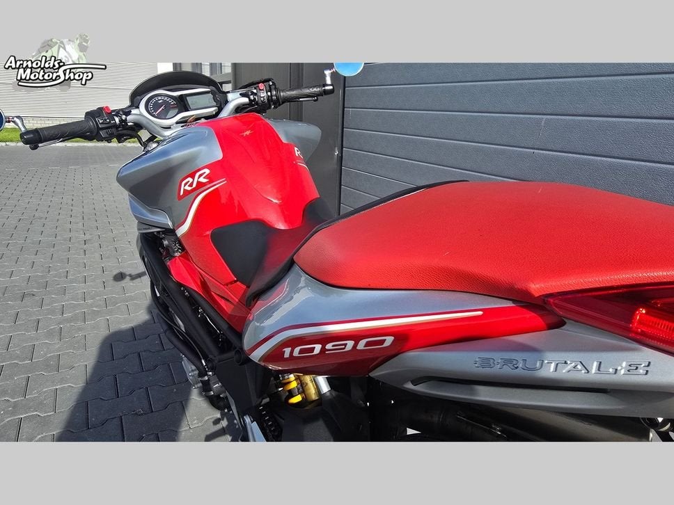 Foto 7 van MV AGUSTA BRUTALE 1090 RR ABS (bj 2013) 26.176 km