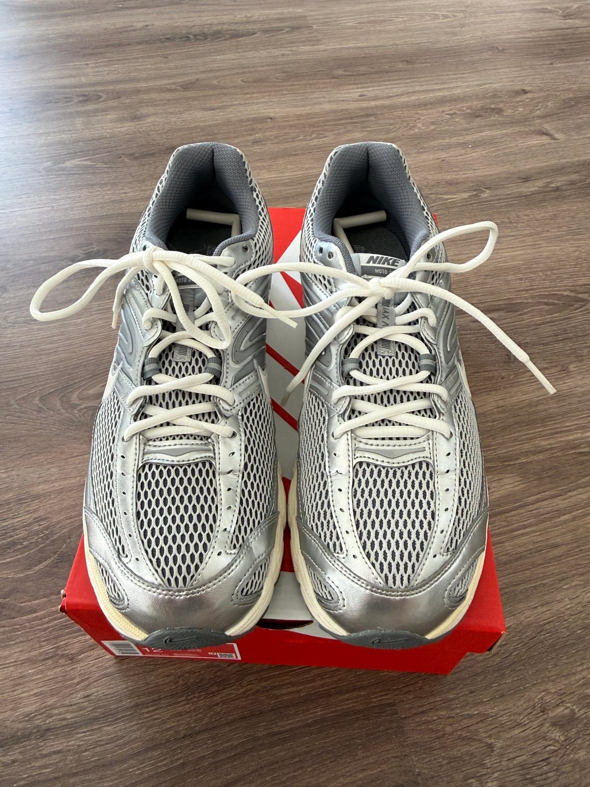 Nike  'AIR MAX MOTO 2K' Size 12, Kleding | Heren, Overige kleuren, Nieuw, Ophalen of Verzenden, Sneakers of Gympen