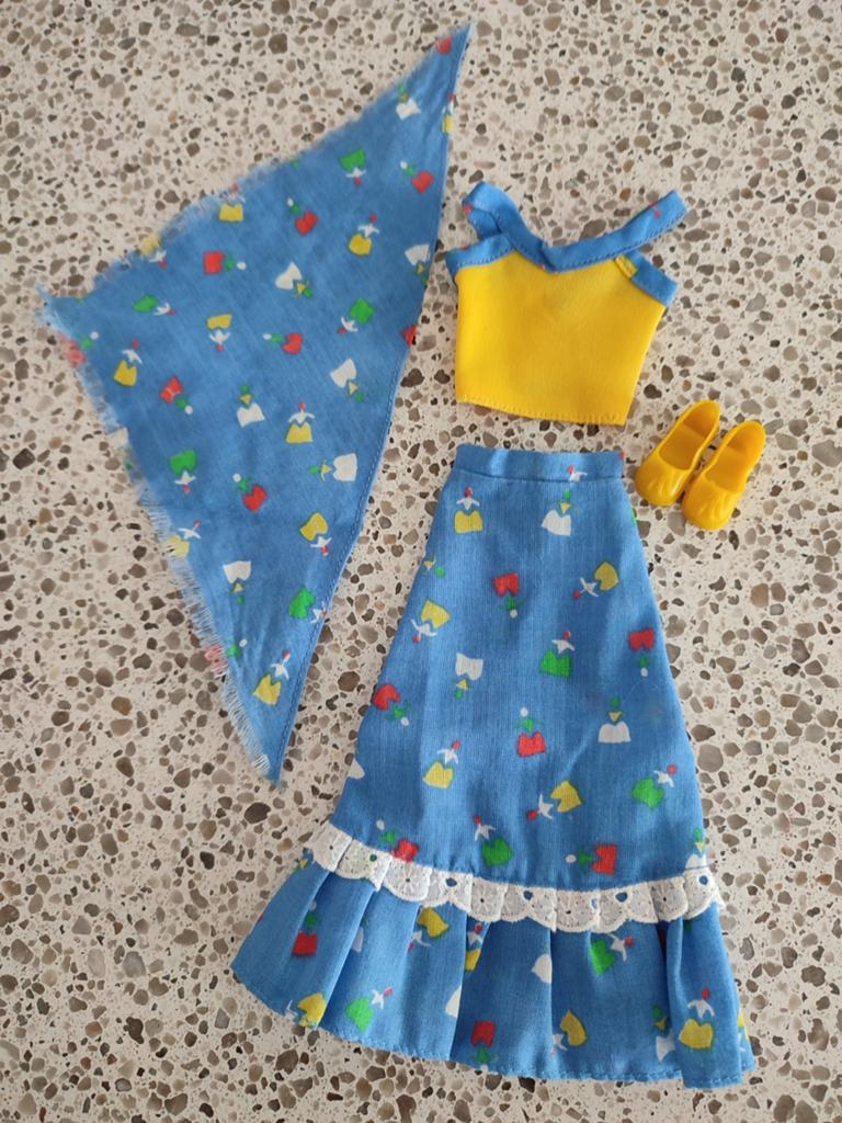 Barbie sindy vintage kleertjes, als nieuw, Ophalen of Verzenden, Zo goed als nieuw, Barbie