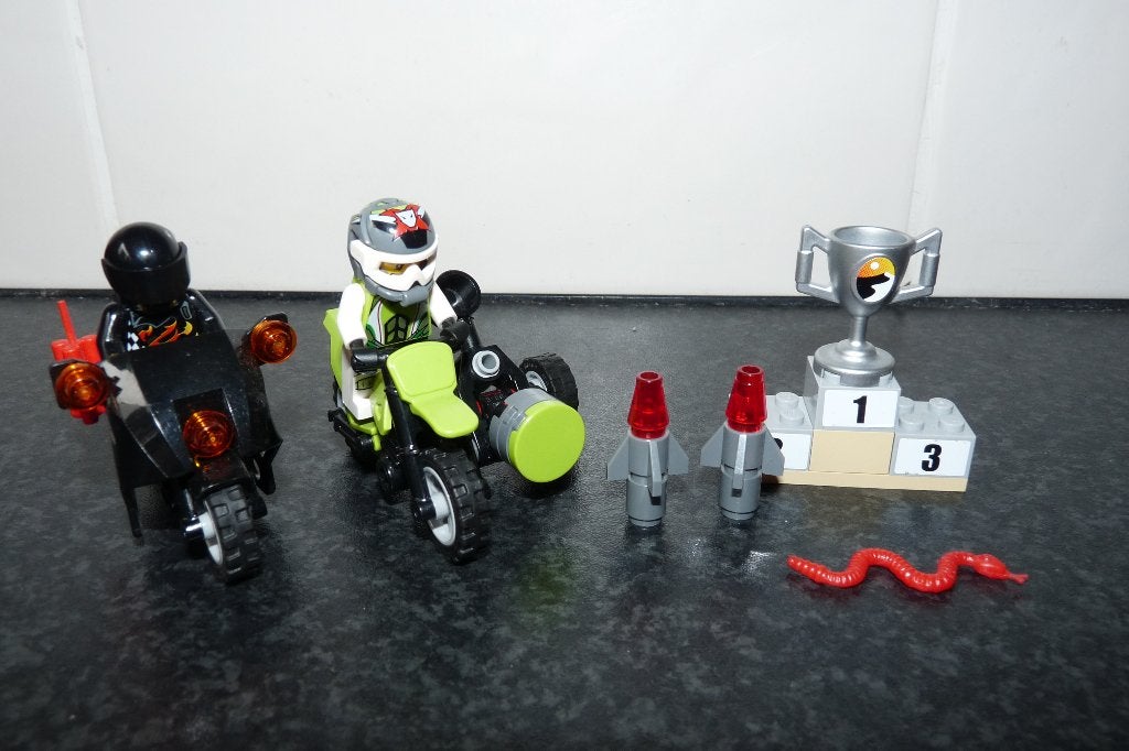 z.g.a.n Lego World Racers 8896 Slangenkloof, Lego, Compleet, Ophalen of Verzenden, Zo goed als nieuw