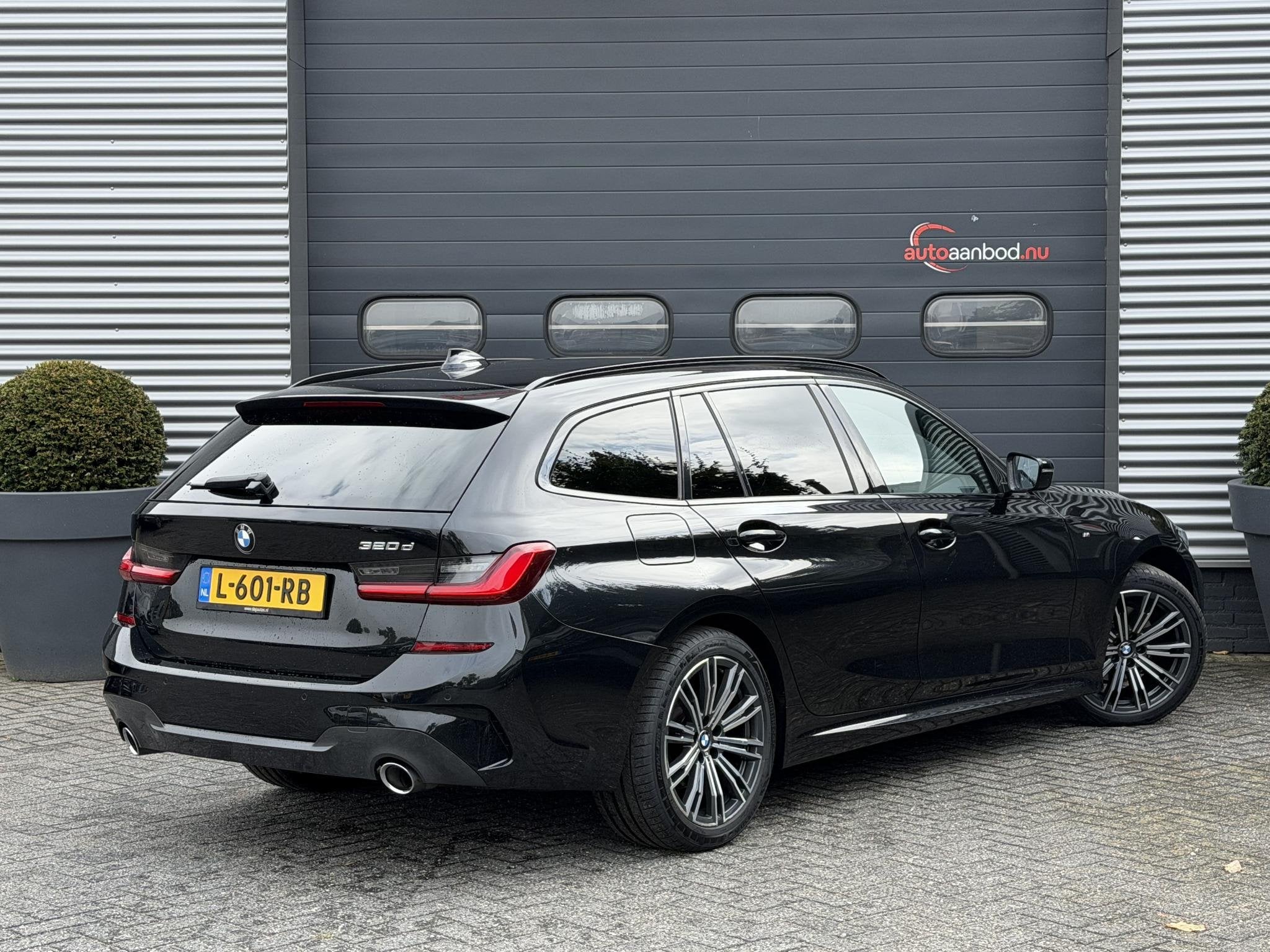 BMW 3-serie Touring 320d High Executive M-Sport | Navigatie, Auto's, Automaat, Achterwielaandrijving, Euro 6, Diesel