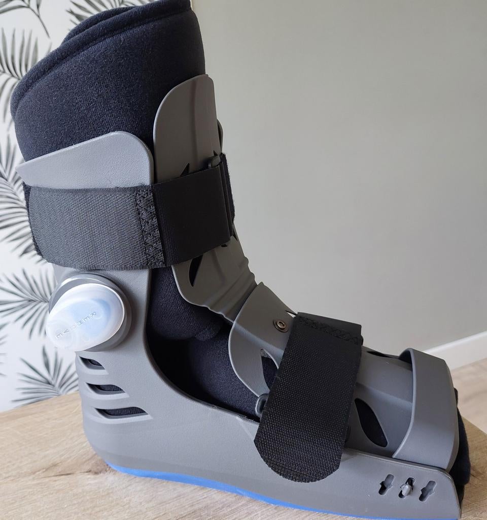 Air walker short, Diversen, Ophalen of Verzenden, Zo goed als nieuw