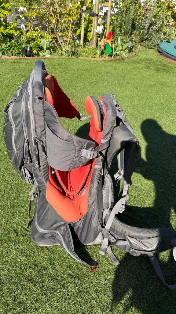Macpac kinddrager Backpack- Ideaal voor avontuurlijke reizen, Ophalen, Gebruikt