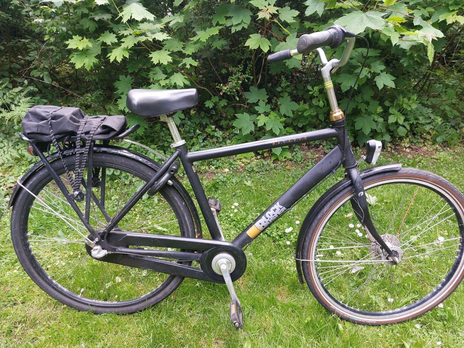 Foto 2 van Batavus herenfiets jongensfiets 28inch