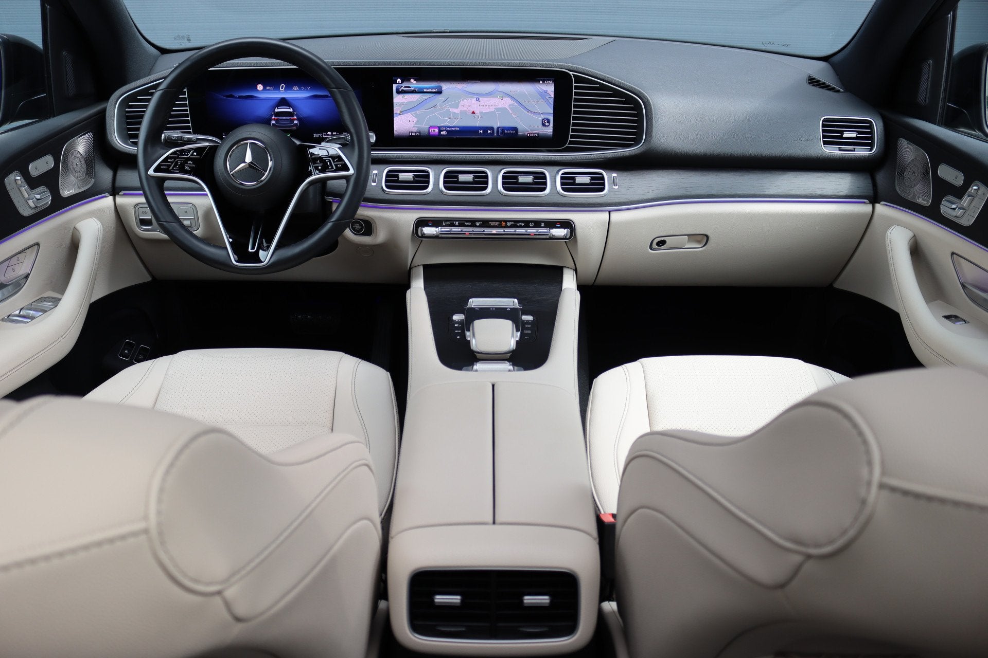 Mercedes-Benz GLE 400 e 4MATIC AMG Line | Luchtvering | Dist, Auto's, Gebruikt, 4 cilinders, Zwart, Bedrijf