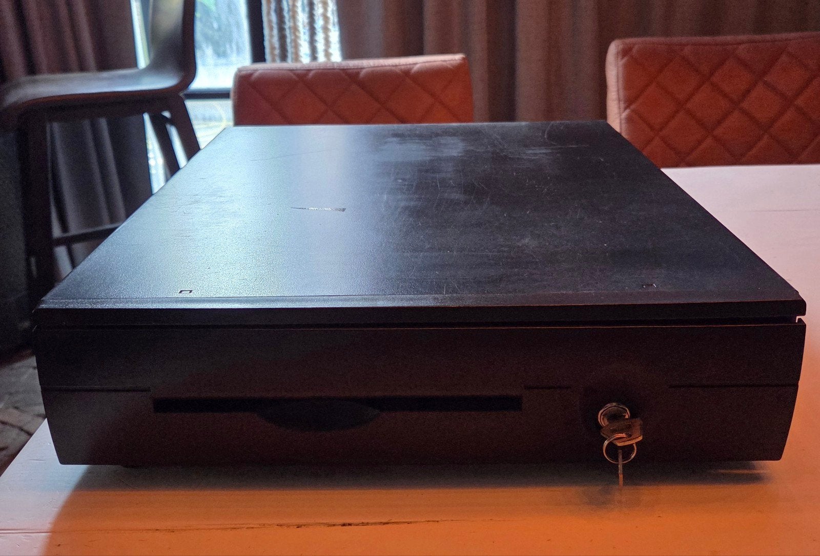Twee Kassalade's met sleutel - Zwart, Ophalen of Verzenden