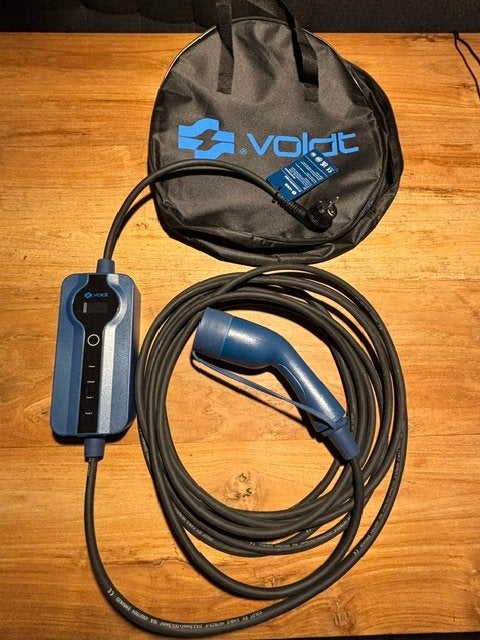 Voldt Mobiele Lader Type 2 - 10 meter - Schuko, Ophalen, Zo goed als nieuw