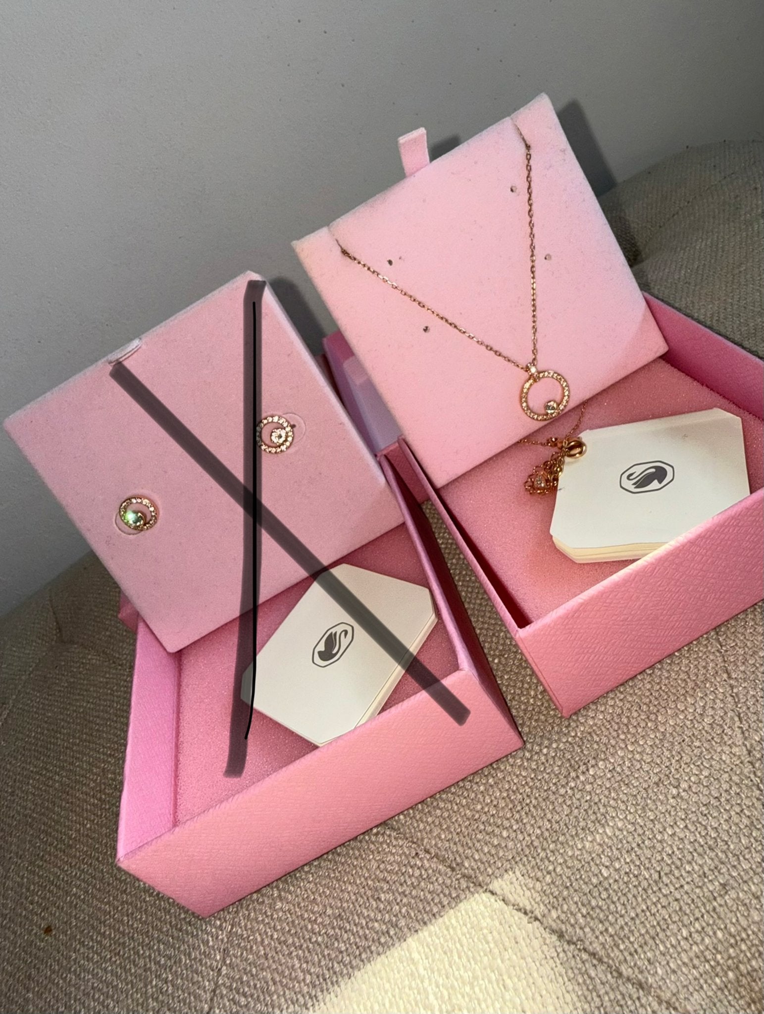 Swarovski keting, Met kristal, Overige materialen, Nieuw, Ophalen of Verzenden