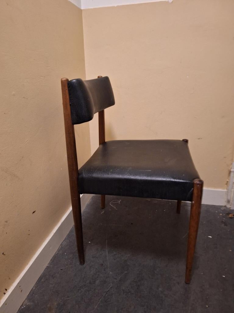 Deense stoel Aksel Bensrn Madsen, Huis en Inrichting, Stoelen, Ophalen of Verzenden, Zo goed als nieuw, Eén