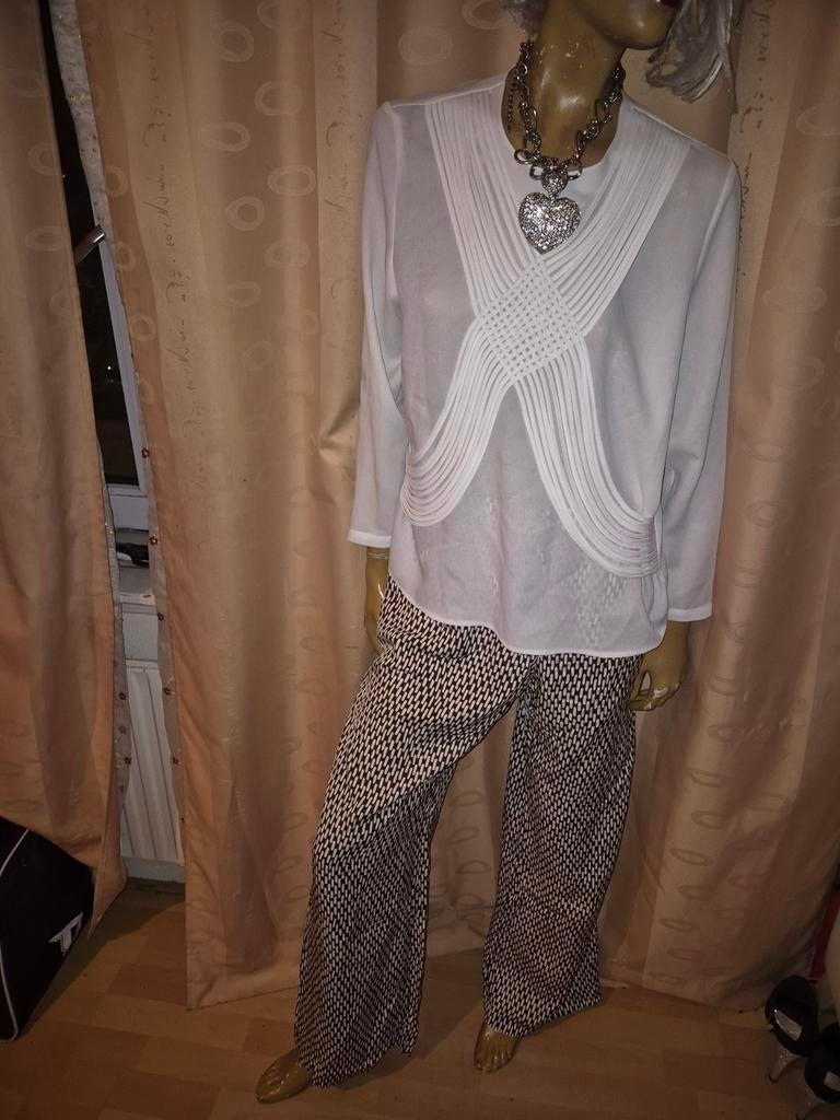 Elegante witte blouse nett 40 met uniek gevlochten detail, Maat 38/40 (M), Wit, Nett, Ophalen of Verzenden