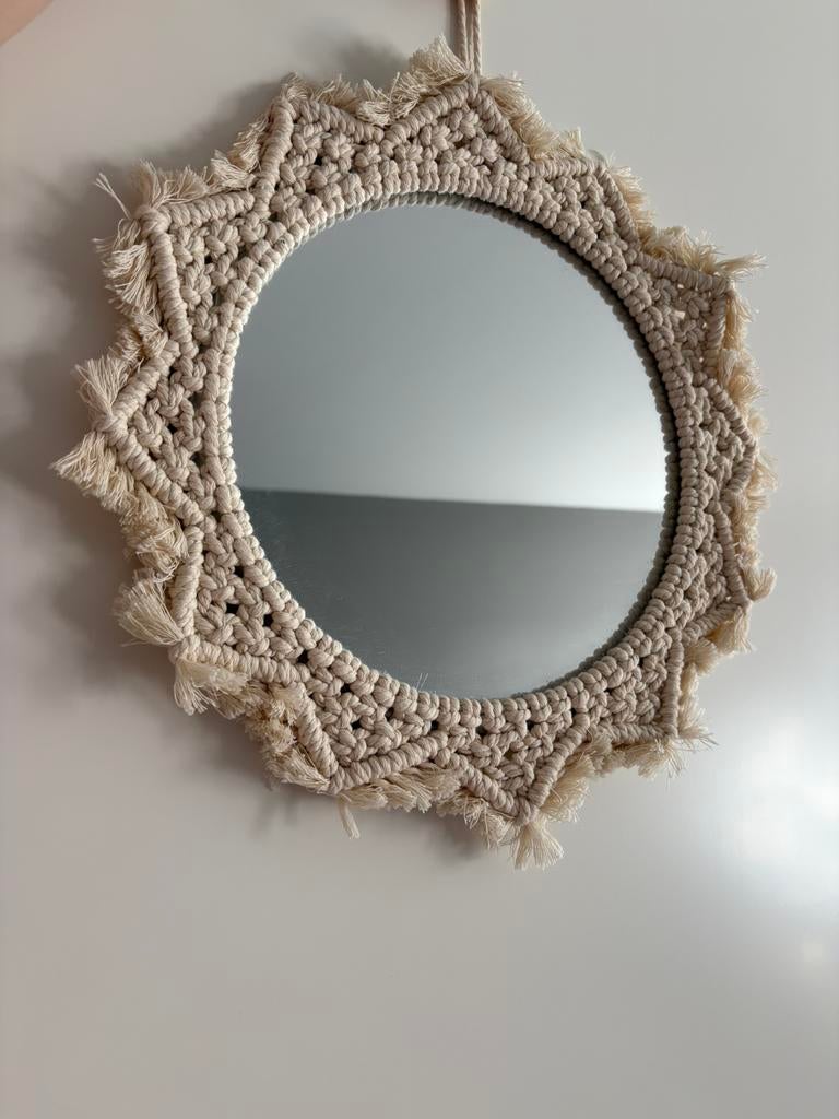 Spiegel met macrame rand, Minder dan 50 cm, Rond, Ophalen of Verzenden, Zo goed als nieuw