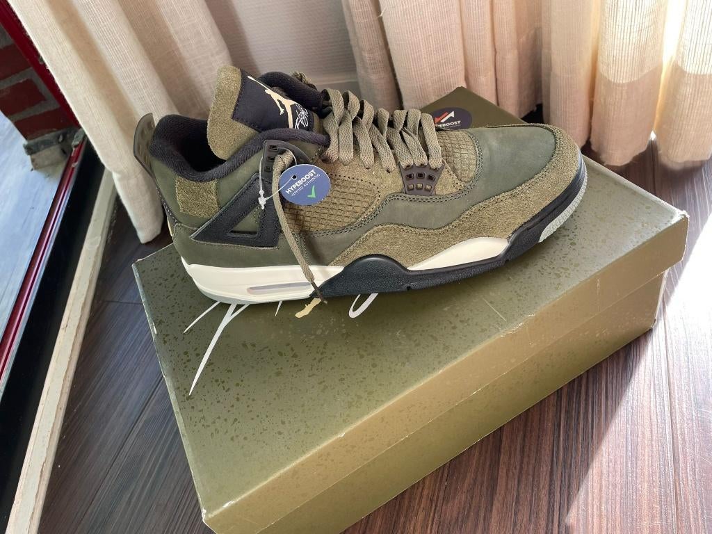 Air Jordan 4 Craft 'Medium Olive' 44,5, Overige kleuren, Air Jordan, Nieuw, Ophalen of Verzenden