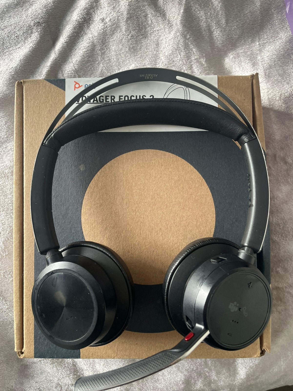 HP POLY VOYAGER FOCUS 2 USB-C HEADSET + USB-C/A ADAPTER, Computers en Software, Headsets, Nieuw, Ophalen of Verzenden, Gaming headset