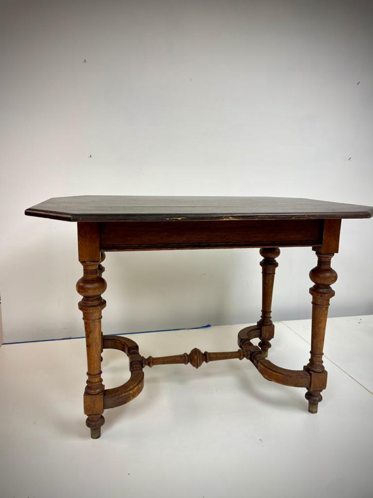 Antieke houten bijzettafel met gedraaide poten, Antiek en Kunst, Ophalen