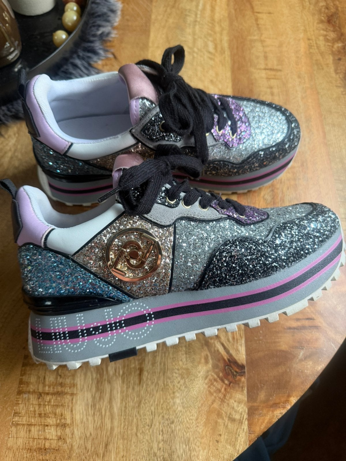 Liu jo sneakers glitter maat 39, Kleding | Dames, Ophalen, Overige kleuren, Sneakers of Gympen, Zo goed als nieuw