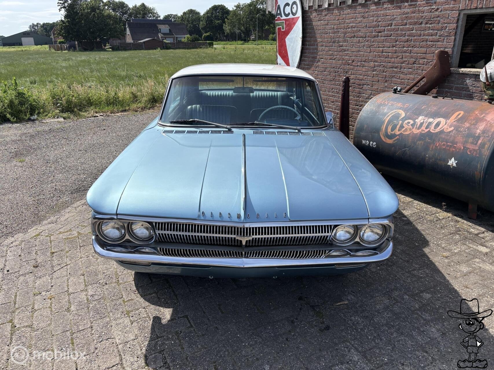 Oldsmobile Cutlass f85 Coupe 215 V8, foto 2