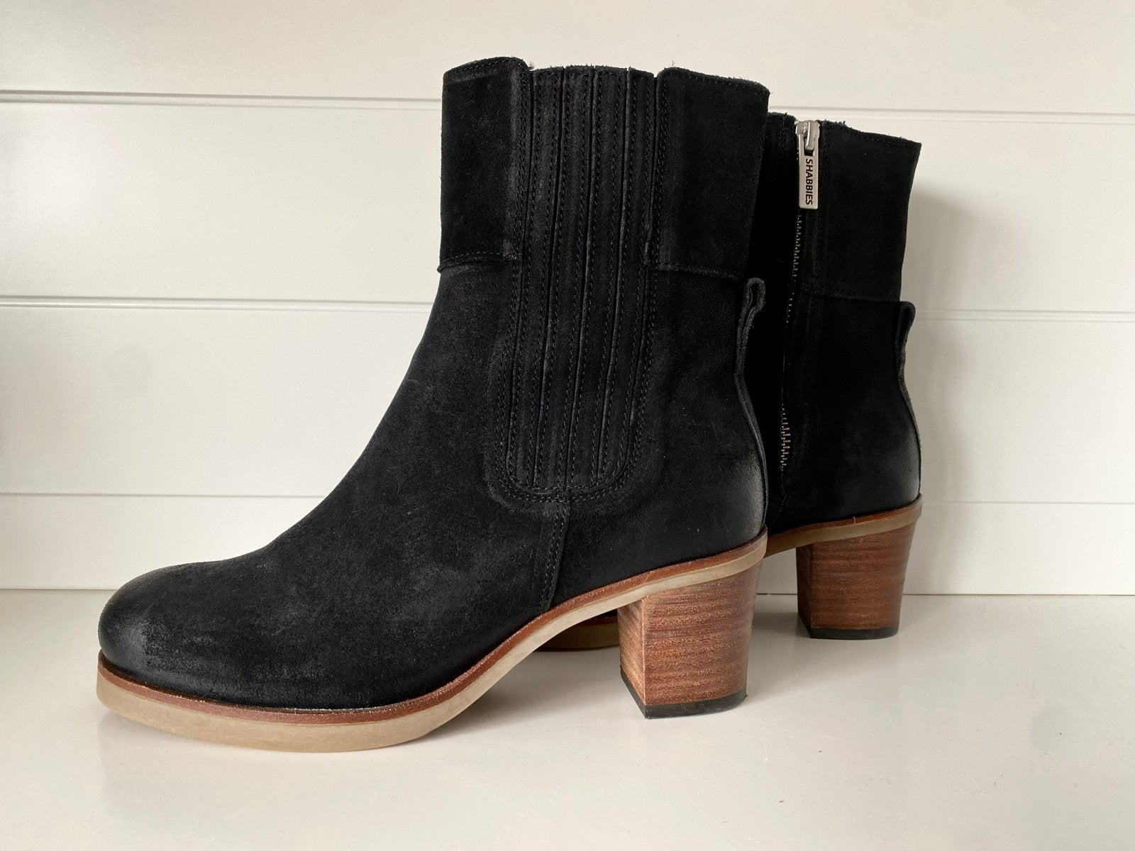 Shabbies Amsterdam suède enkellaarzen maat 37, Kleding | Dames, Schoenen, Ophalen of Verzenden, Zo goed als nieuw, Zwart, Lage of Enkellaarzen
