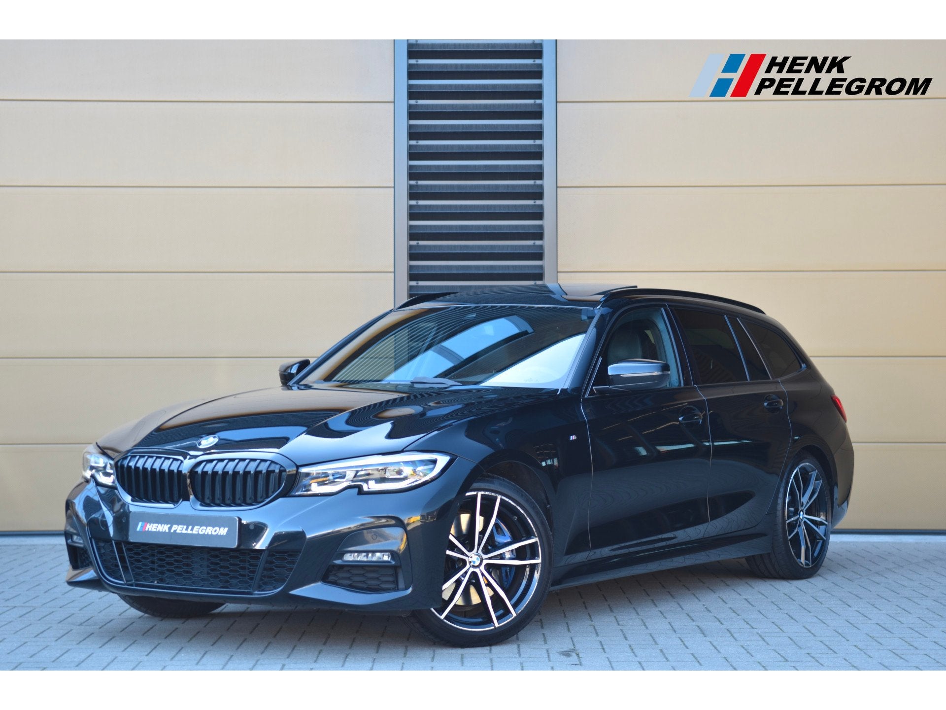 BMW 3 Serie Touring 330i Executive Edition * M-Sport * Panor, Auto's, Achterwielaandrijving, Gebruikt, 4 cilinders, Zwart