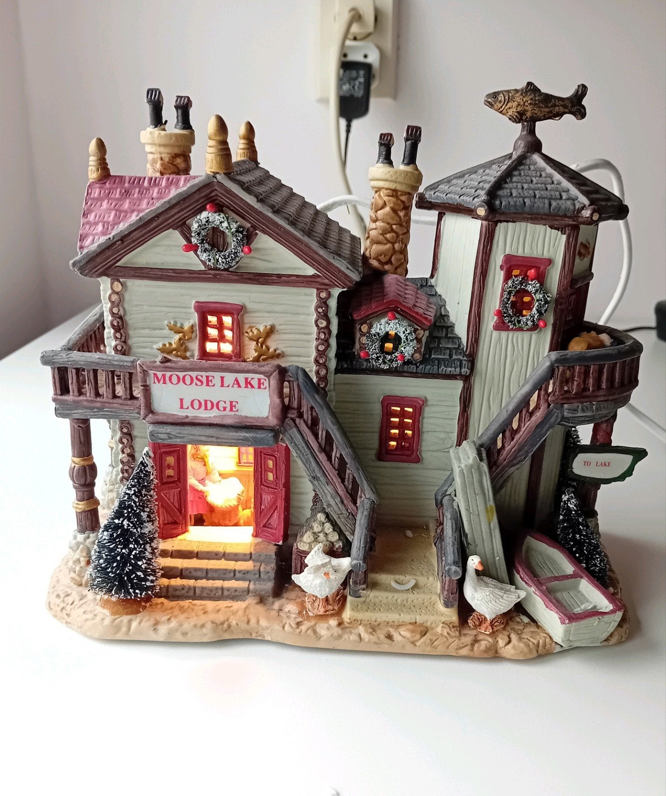 Dickensville Moose Lake Logde, Dickensville Kerstdorp, Diversen, Kerst, Ophalen of Verzenden
